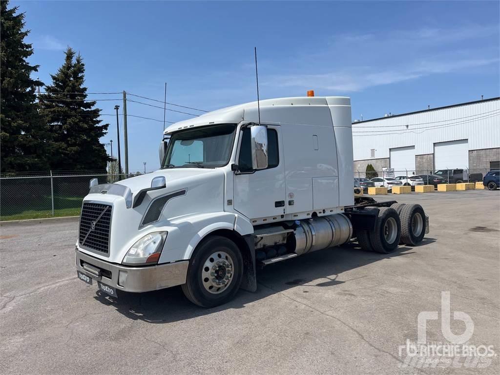 Volvo VNL وحدات الجر