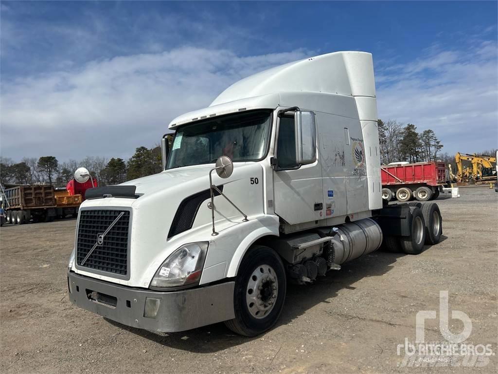 Volvo VNL630 وحدات الجر
