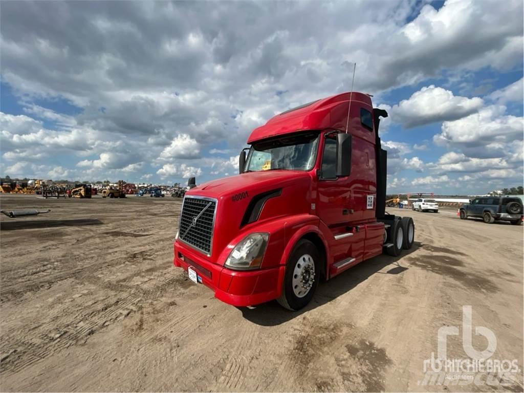 Volvo VNL670 وحدات الجر