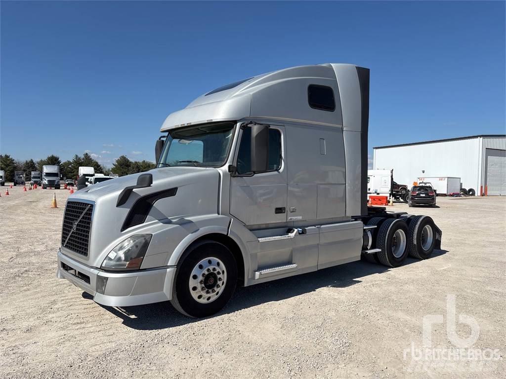 Volvo VNL670 وحدات الجر