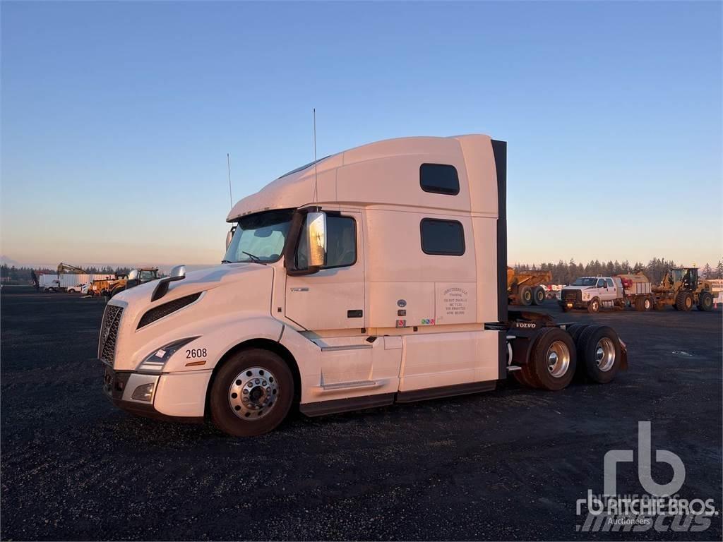 Volvo VNL860 وحدات الجر