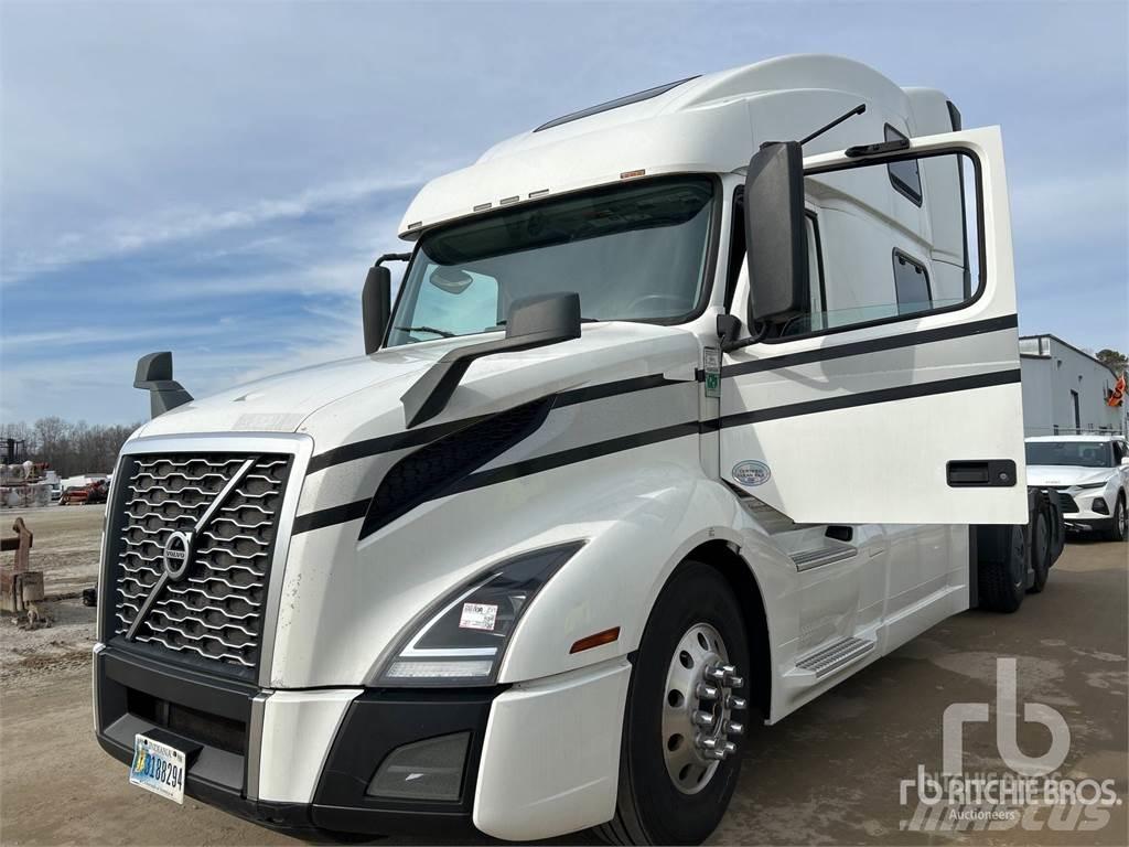 Volvo VNL860 وحدات الجر