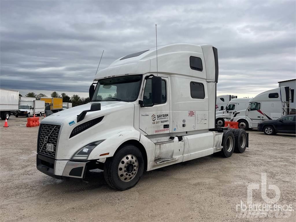 Volvo VNL860 وحدات الجر