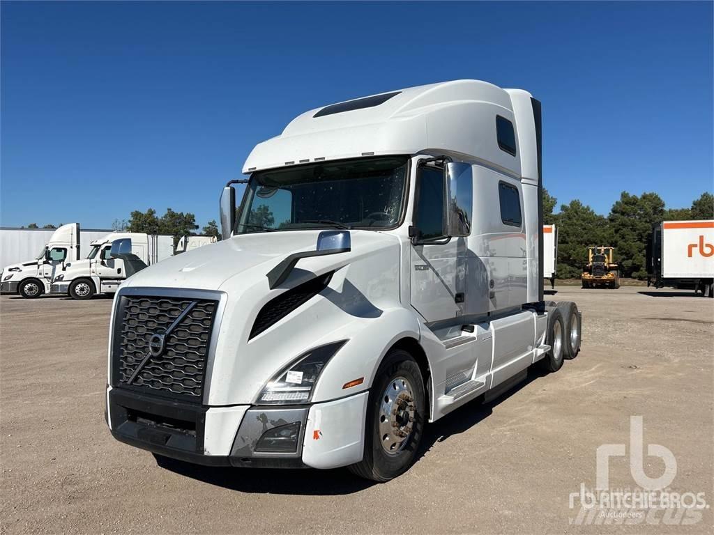 Volvo VNL860 وحدات الجر