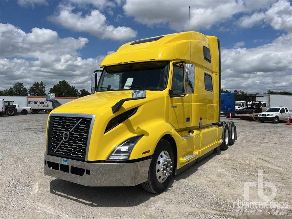 Volvo VNL860 وحدات الجر
