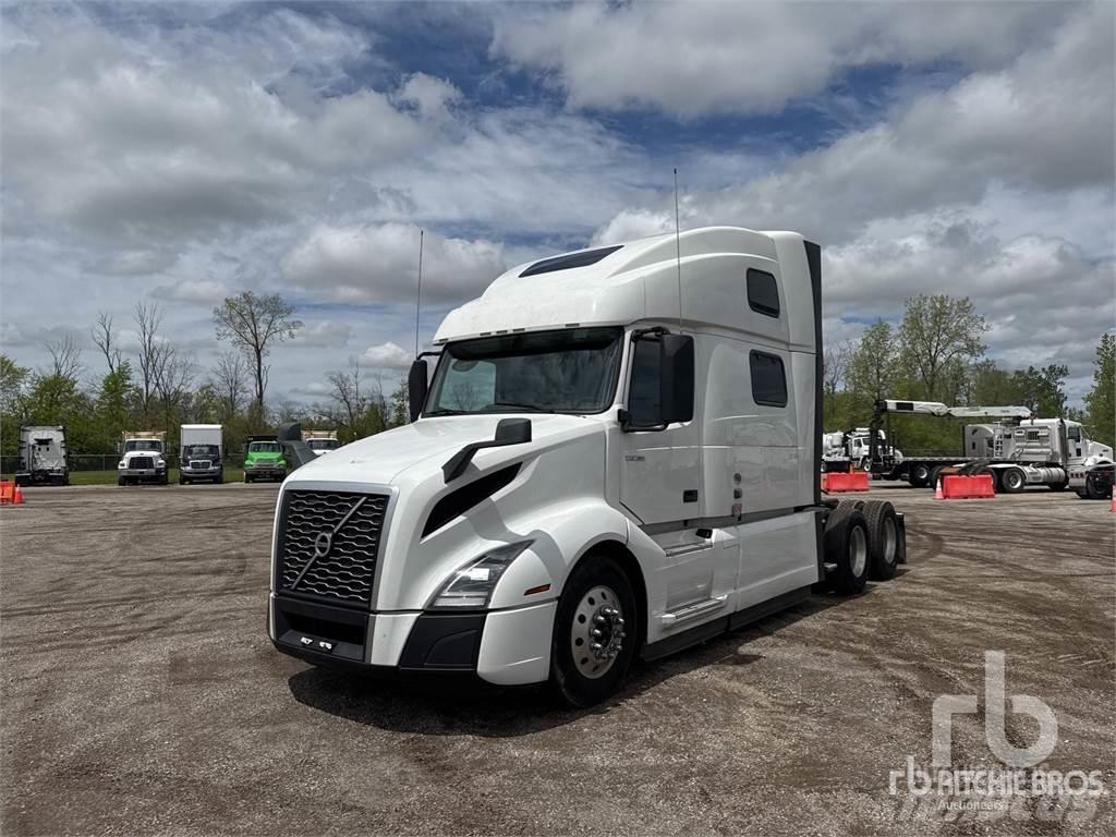 Volvo VNL860 وحدات الجر