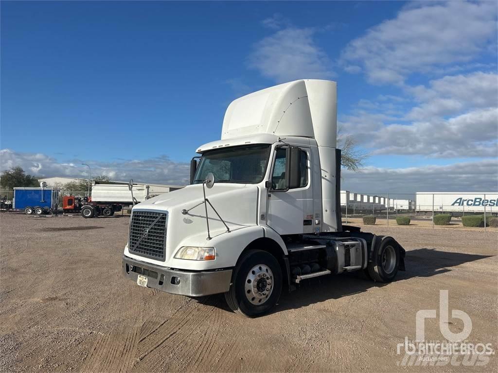 Volvo VNM وحدات الجر