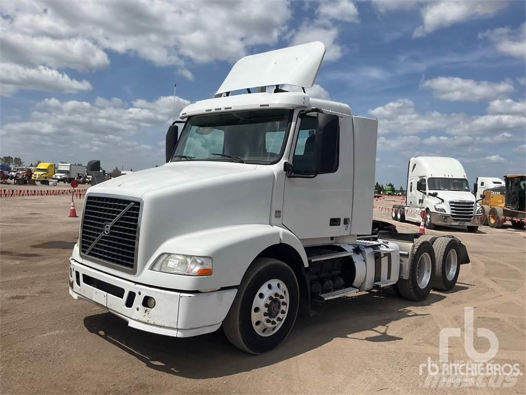 Volvo VNM200 وحدات الجر