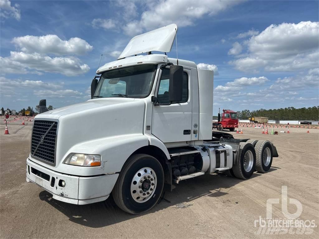 Volvo VNM200 وحدات الجر