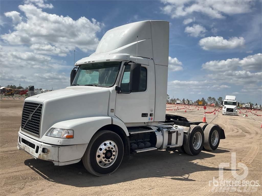 Volvo VNM200 وحدات الجر