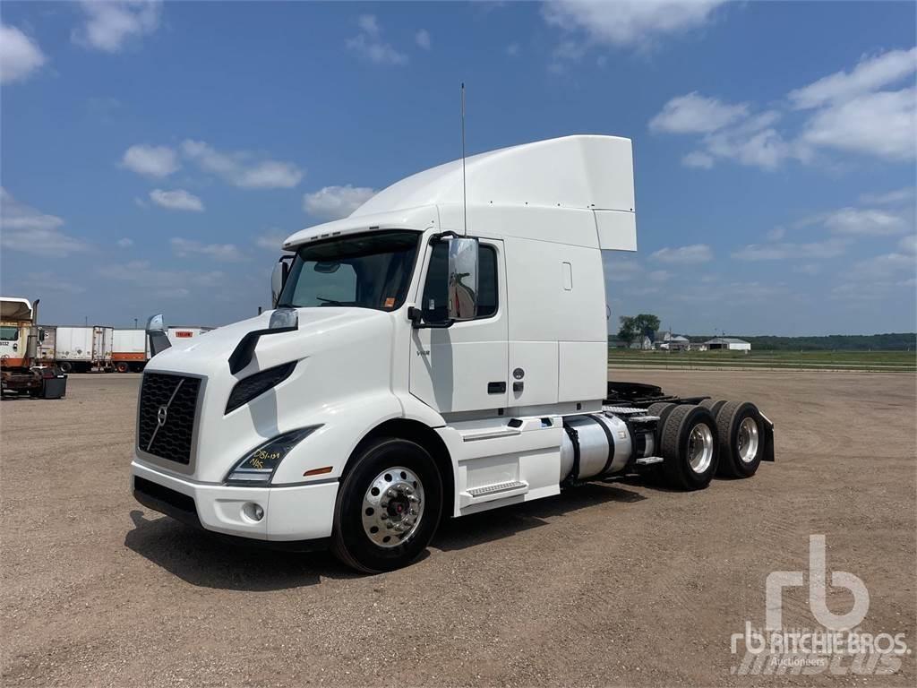 Volvo VNR وحدات الجر