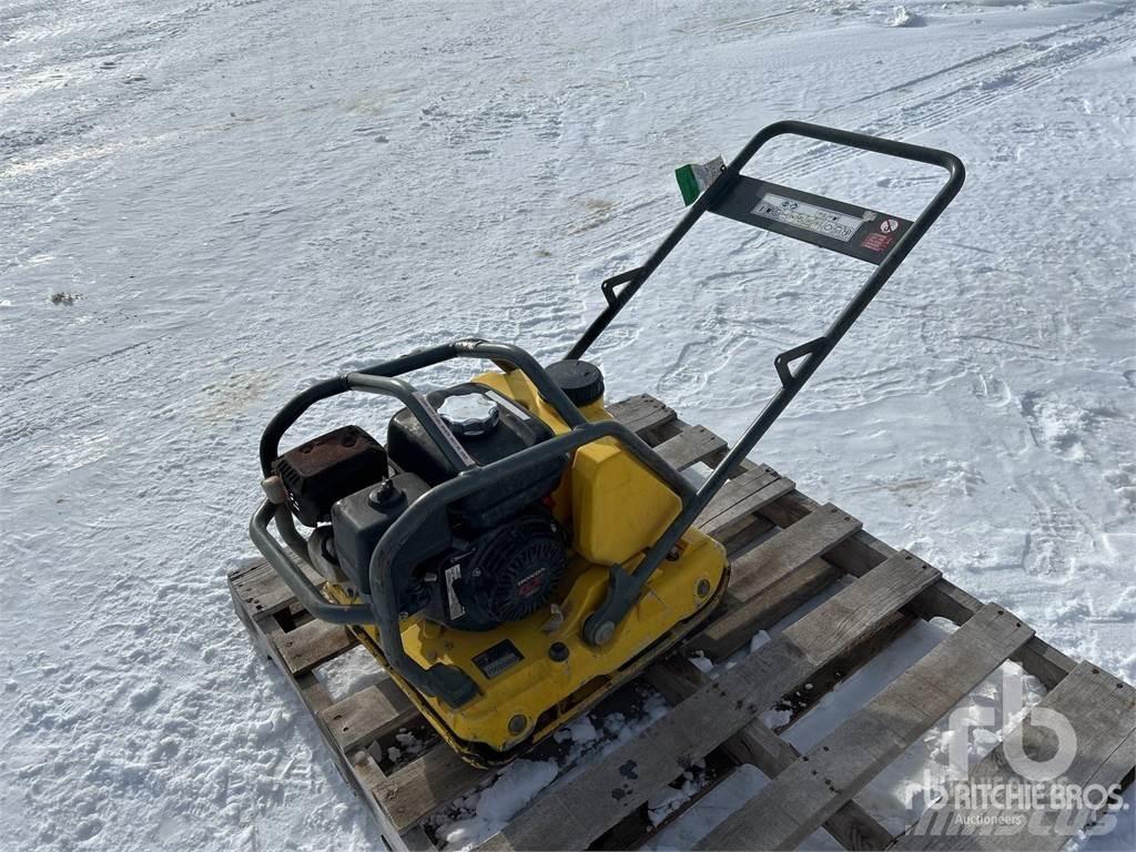 Wacker WP1550AW دكاكات أفقية