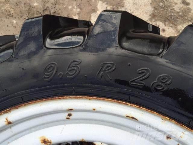 Stocks 9.5R28 ماكينات زراعية أخرى