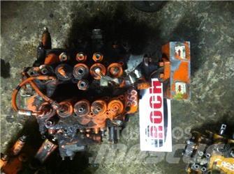 Shibaura DX28-11 - 10 SEKCYJNY هيدروليات