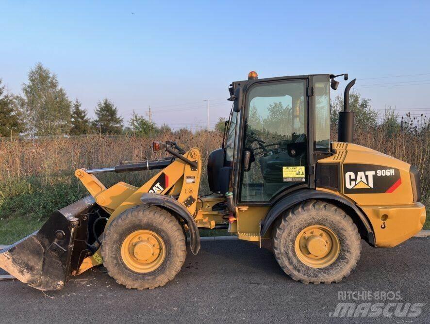 CAT 906H حاملات أدوات