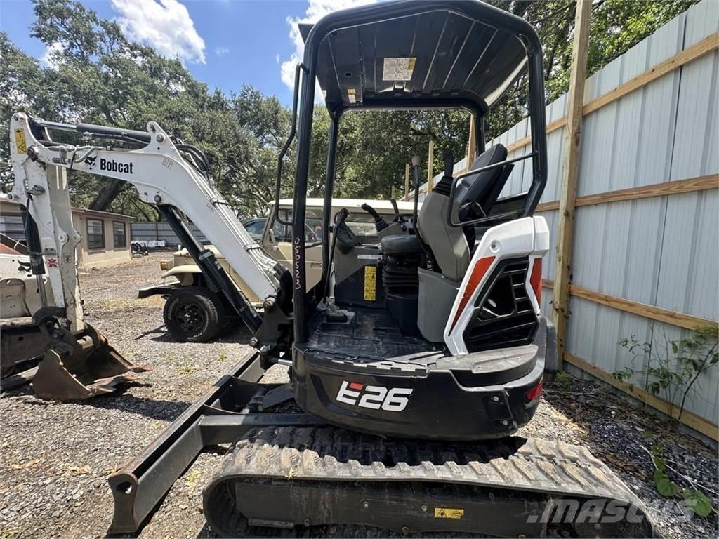 Bobcat E26 حفارات وسط 7 طن - 12 طن