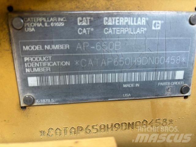 CAT AP-650B أخرى