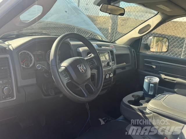 Dodge Ram 2500 مركبات إصلاح الأعطال