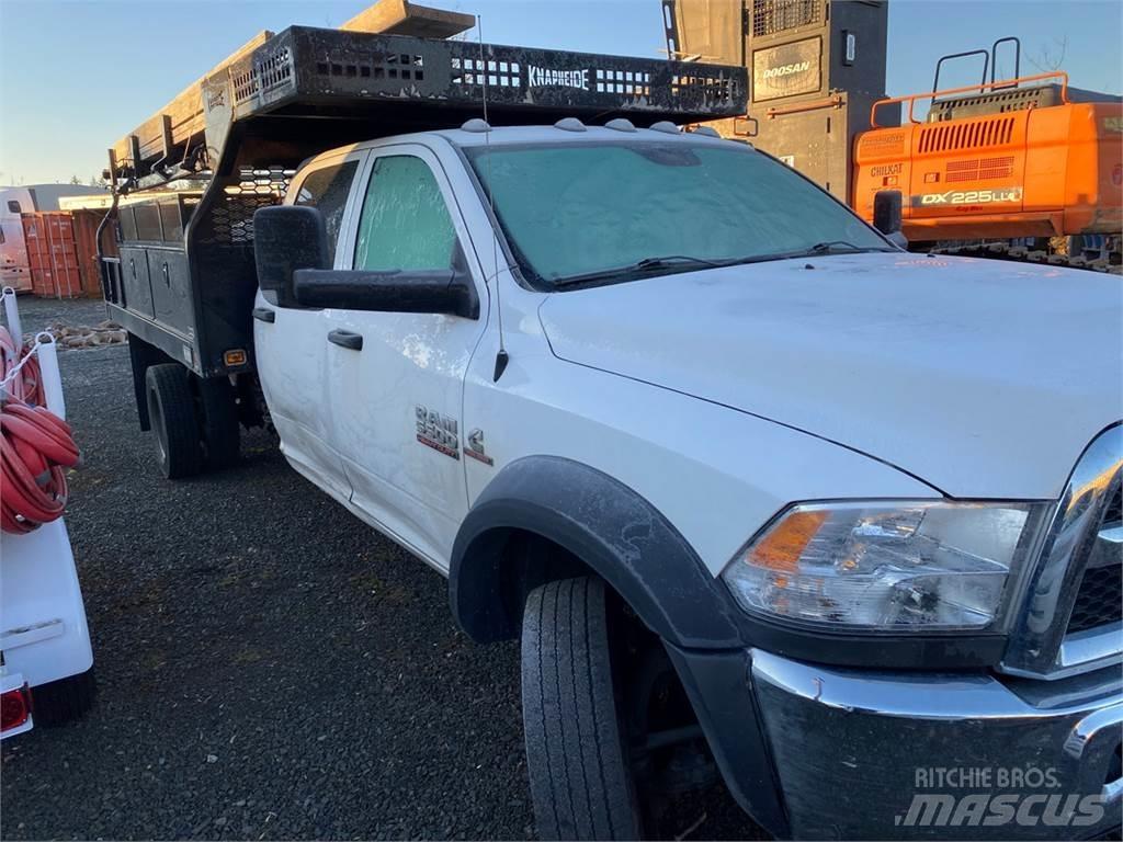 Dodge Ram 5500 شاحنات أخرى