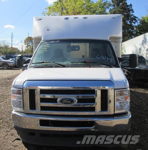 Ford E350 شاحنات ذات هيكل صندوقي