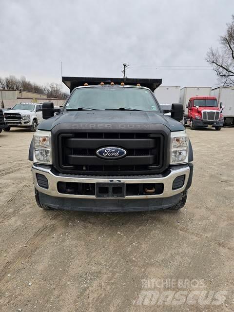 Ford F-450 شاحنات قلابة