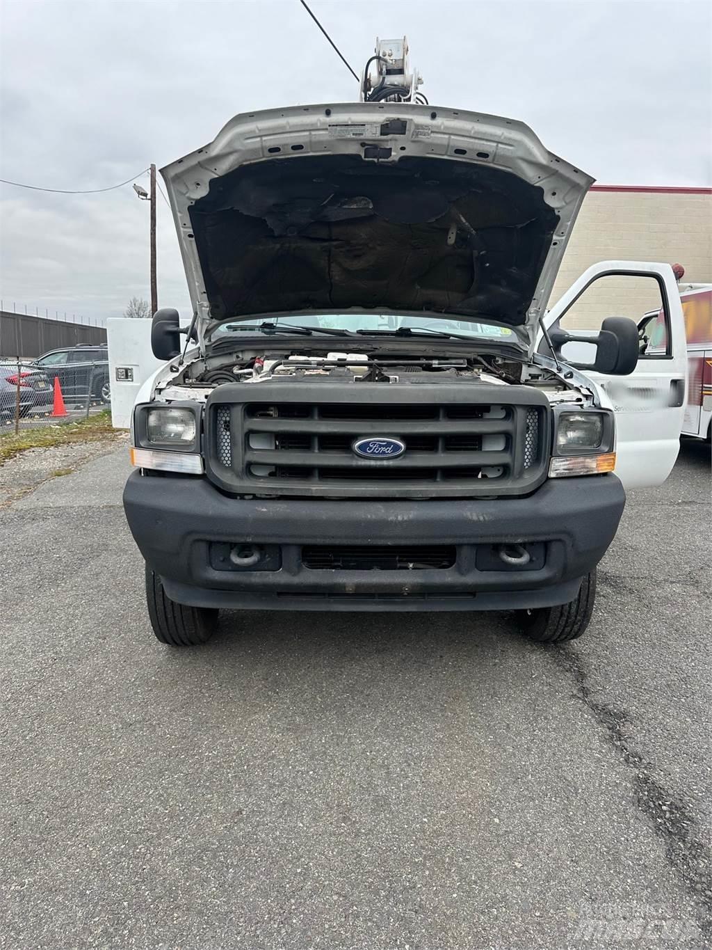 Ford F-450 شاحنات أخرى
