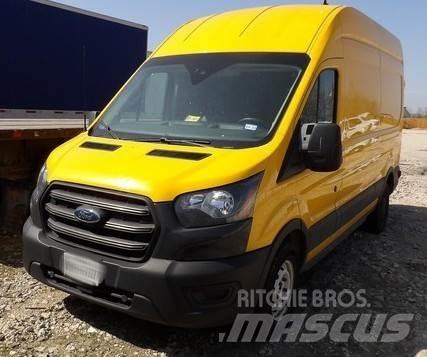 Ford Transit 250 شاحنات أخرى