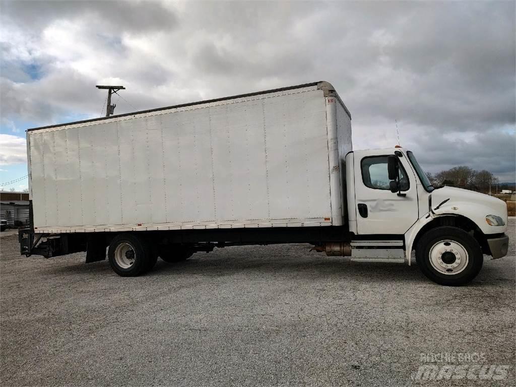 Freightliner M2 شاحنات ذات هيكل صندوقي