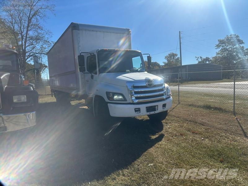 Hino 258LP شاحنات ذات هيكل صندوقي