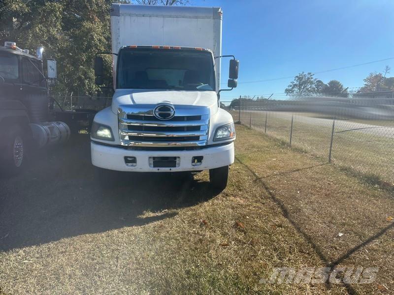 Hino 258LP شاحنات ذات هيكل صندوقي