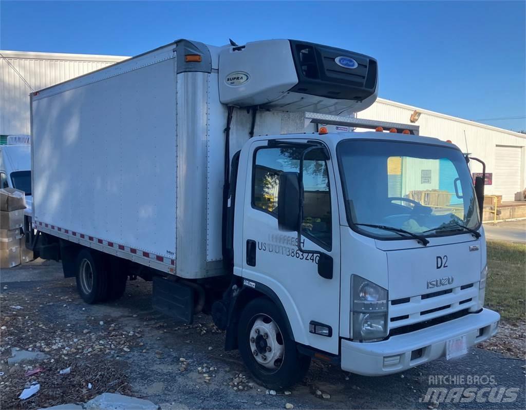 Isuzu NPR شاحنات ذات هيكل صندوقي