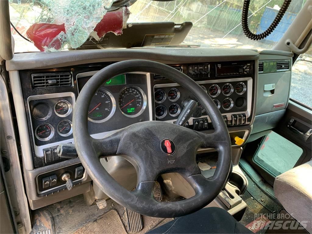 Kenworth T800 شاحنات قلابة