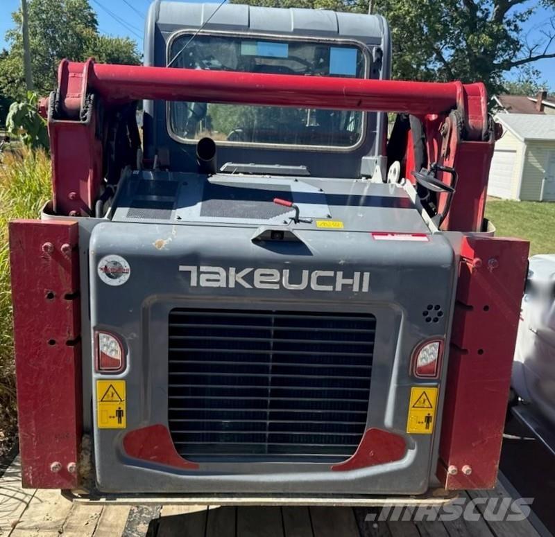 Takeuchi TL10V-2 لوادر زحافة