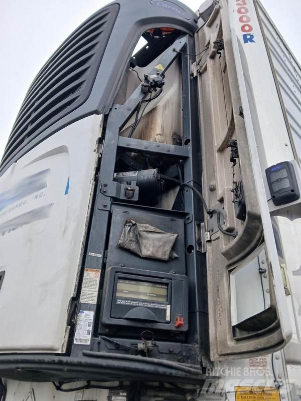 Utility 3000R مقطورات مركبات نقل