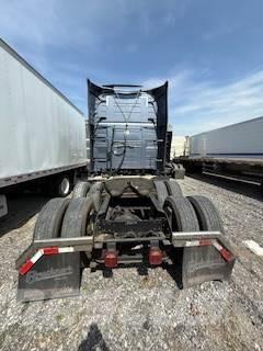 Volvo T760 وحدات الجر