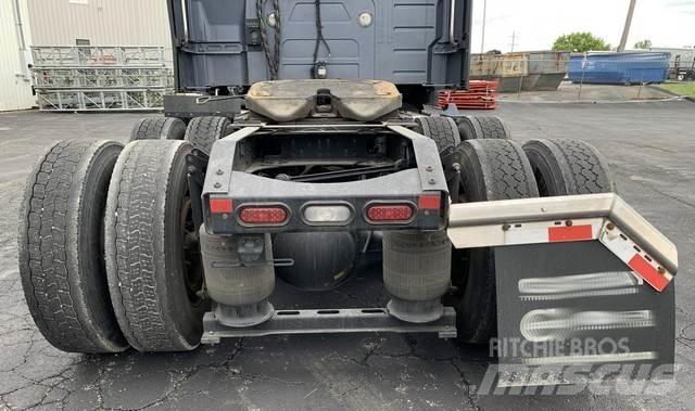 Volvo VNL760 وحدات الجر