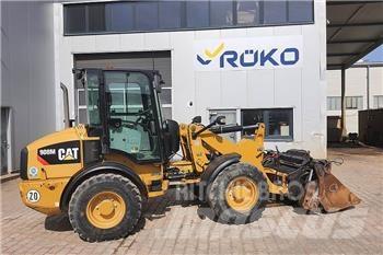 CAT 908 M لوادر بعجل