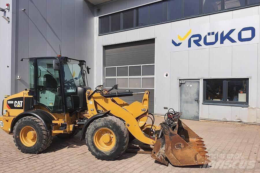 CAT 908 M لوادر بعجل