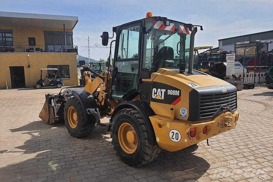 CAT 908 M لوادر بعجل
