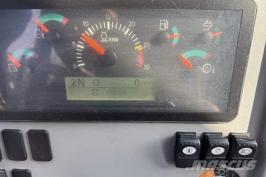 CAT 950 GC لوادر بعجل