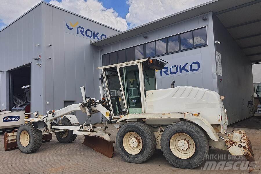 O&K F 156.6 معدات تمهيد الطرق