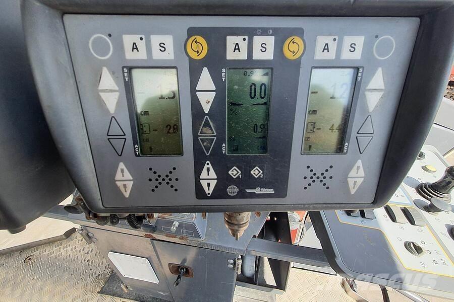 Wirtgen W 220 ماكينات الكشط البارد للأسفلت