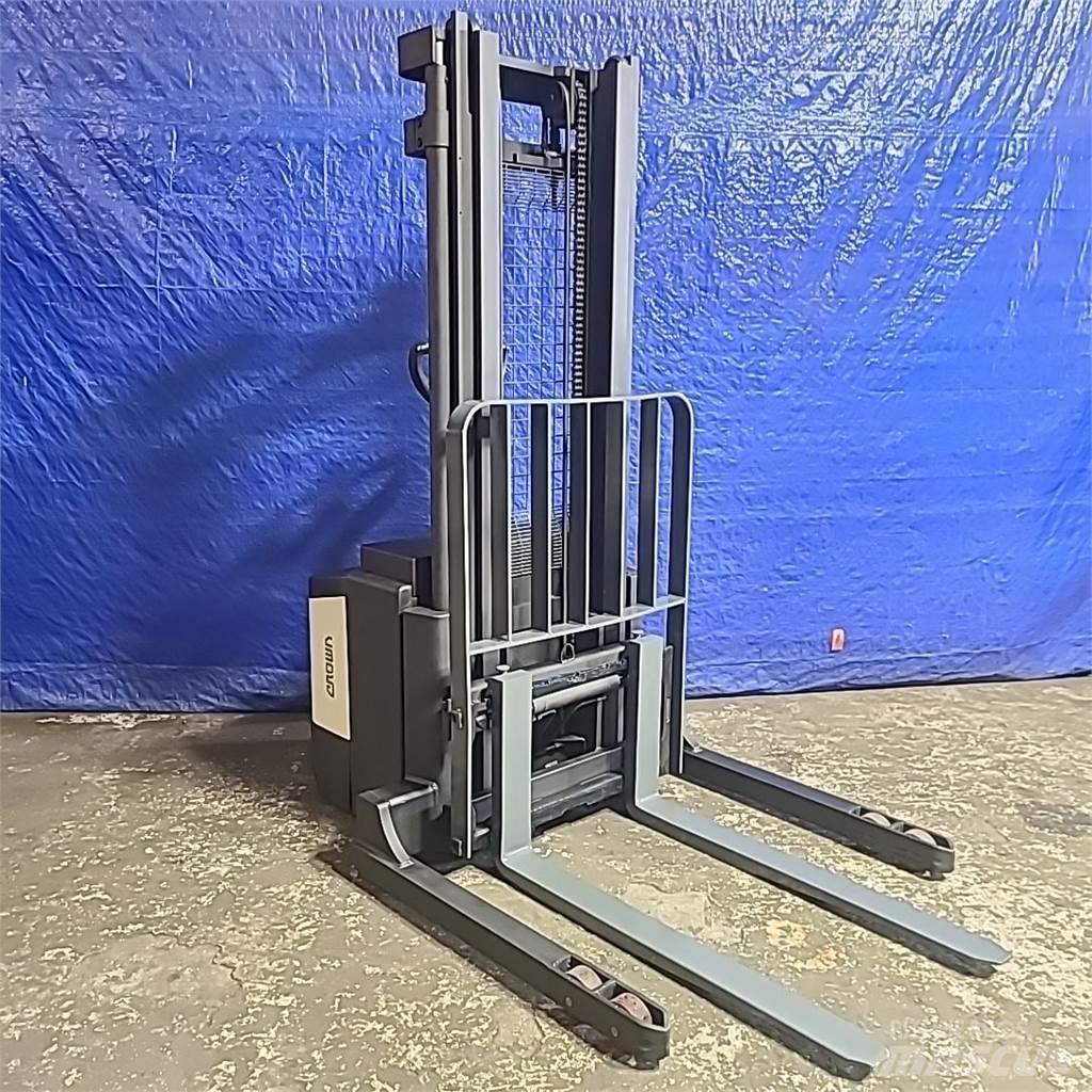 Crown WS2300 شاحنات مناولة ذاتية الدفع