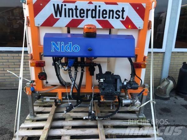 Nido CSP1000 VCL معدات نشر الرمال والملح
