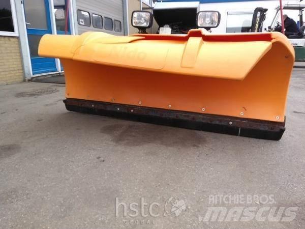 Schmidt NIDO SNK 180 EPZ حراثات ونصول الجليد