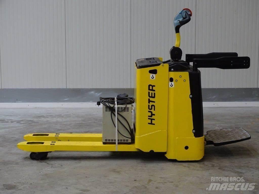 Hyster P2.0S معدات الرفع منخفض المستوى