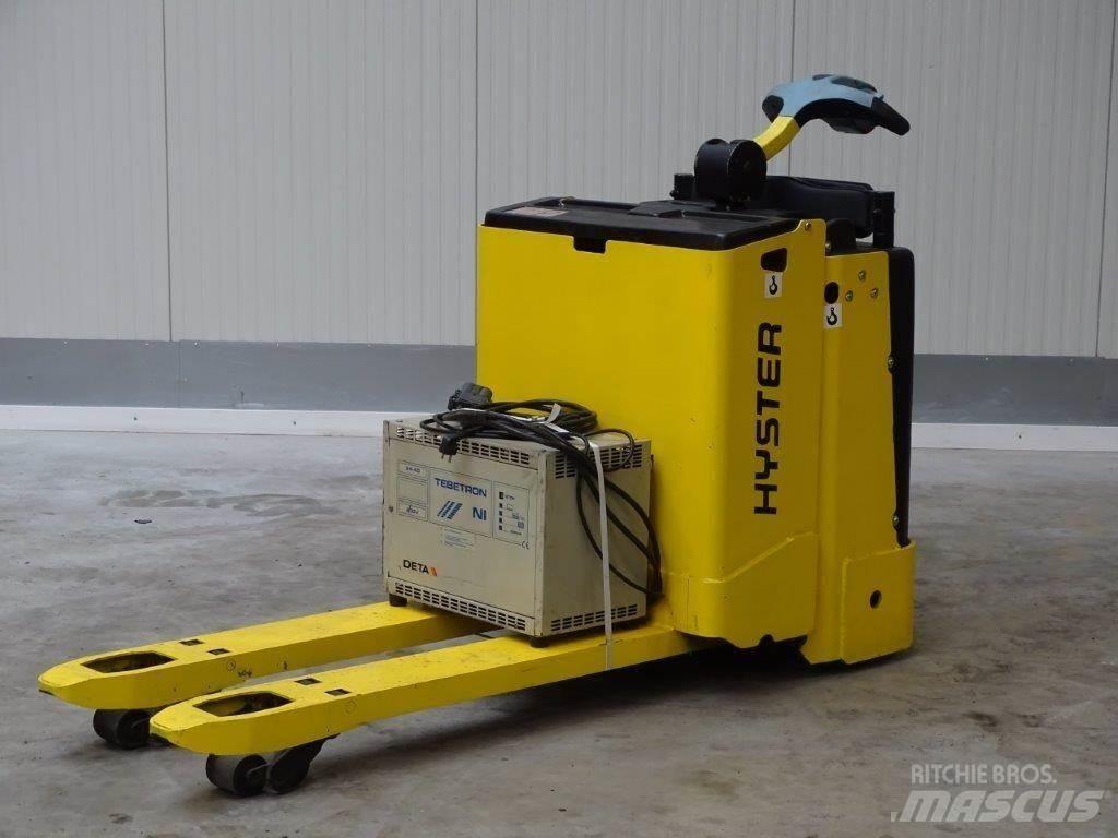 Hyster P2.0S معدات الرفع منخفض المستوى