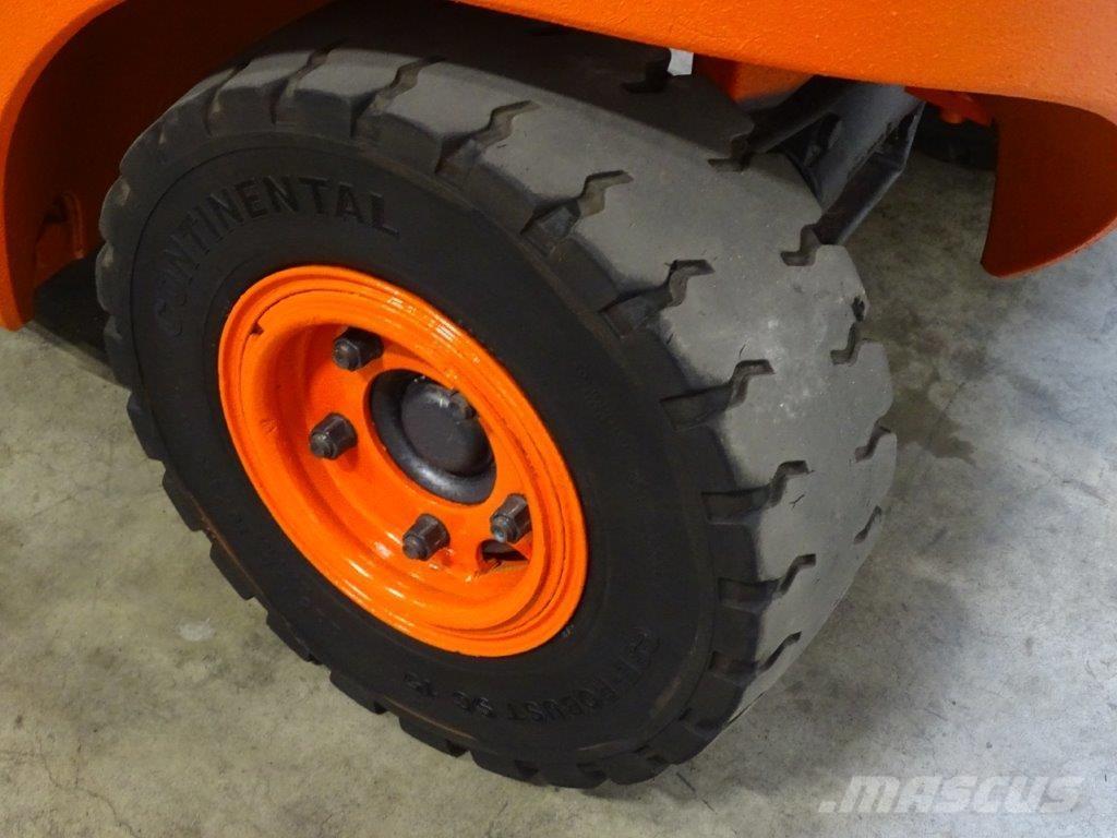 Linde H30D شاحنات الديزل