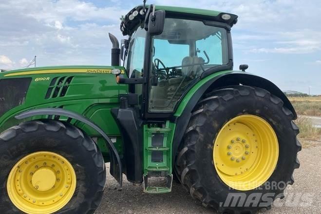 John Deere 6190 R الجرارات