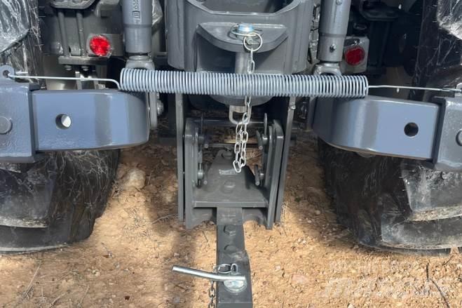 Valtra F105S الجرارات